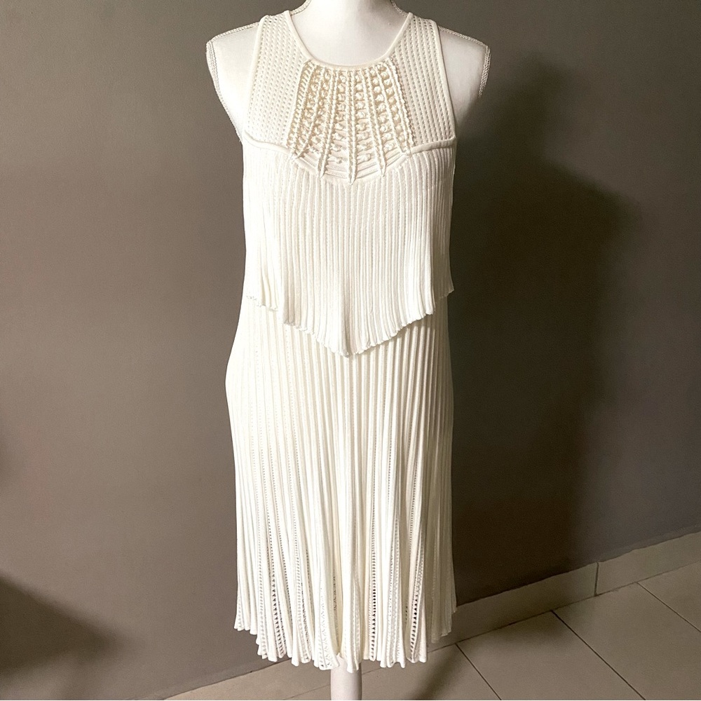 Host pick! 🤩🥳 Roberto Cavalli Abito knitted dress 🤍🤍🤍